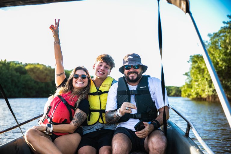 Passeio pelo Rio Inhambupe